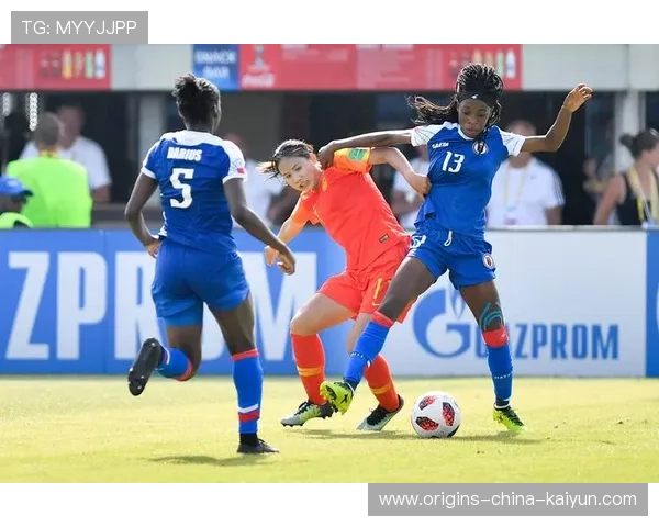 海地举办国际青少年足球邀请赛，海地足球队中国