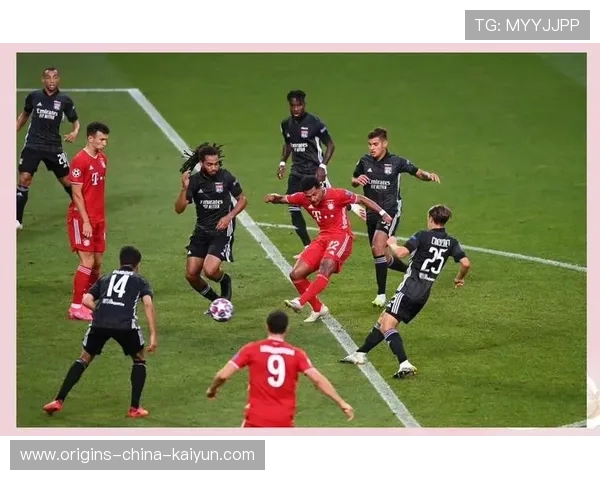 拜仁格纳布里反击中劲射:速度与精准交织的瞬间 拜仁格纳布里反击中劲射:速度与精准交织的瞬间